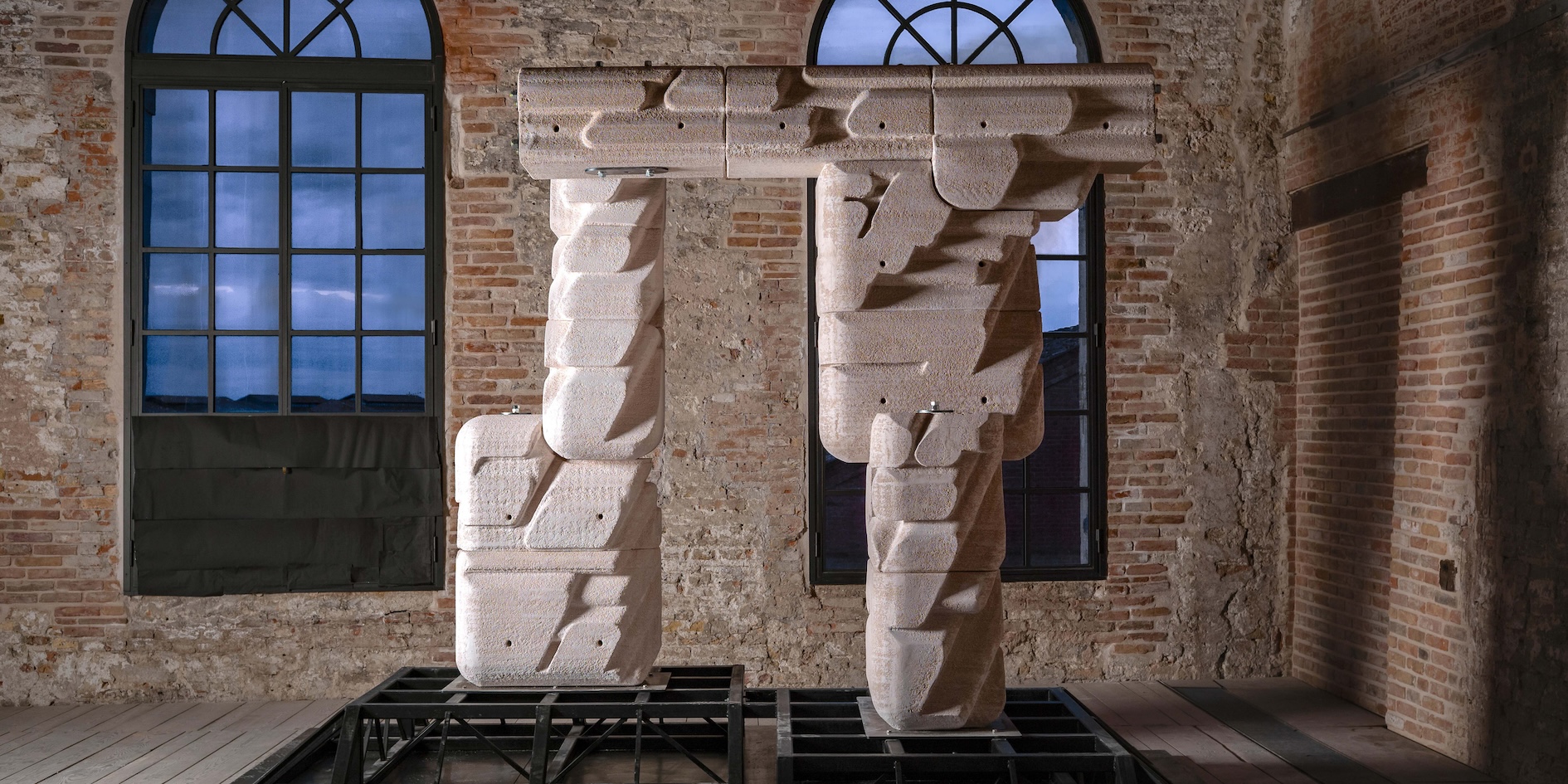 Anti-Ruin, Installation, as seen at the 2025 Venice Biennale. Designed by Levant Ozruh, OZRUH, and 3D printed by Dr. Pietro Odaglia, Digital Building Technologies (DBT) at the Institute of Technology in Architecture (ITA), ETH Zürich.